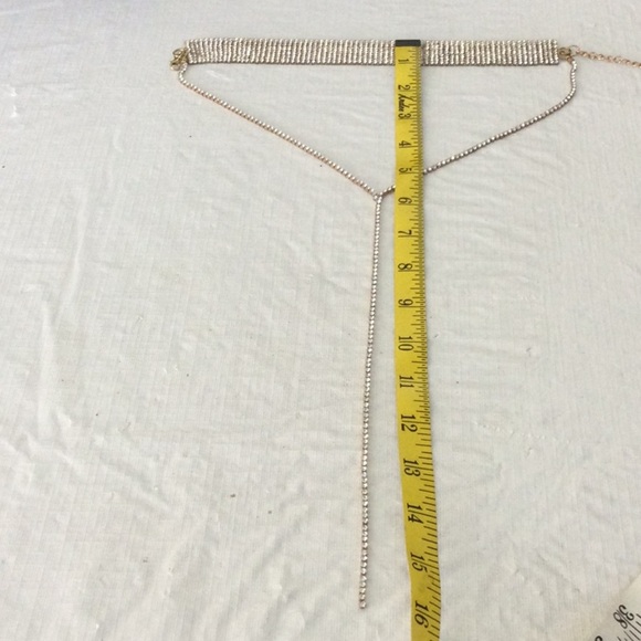 Elegant Gold and Silver color one piece Rhinestone Necklace * - Picture 4 of 5